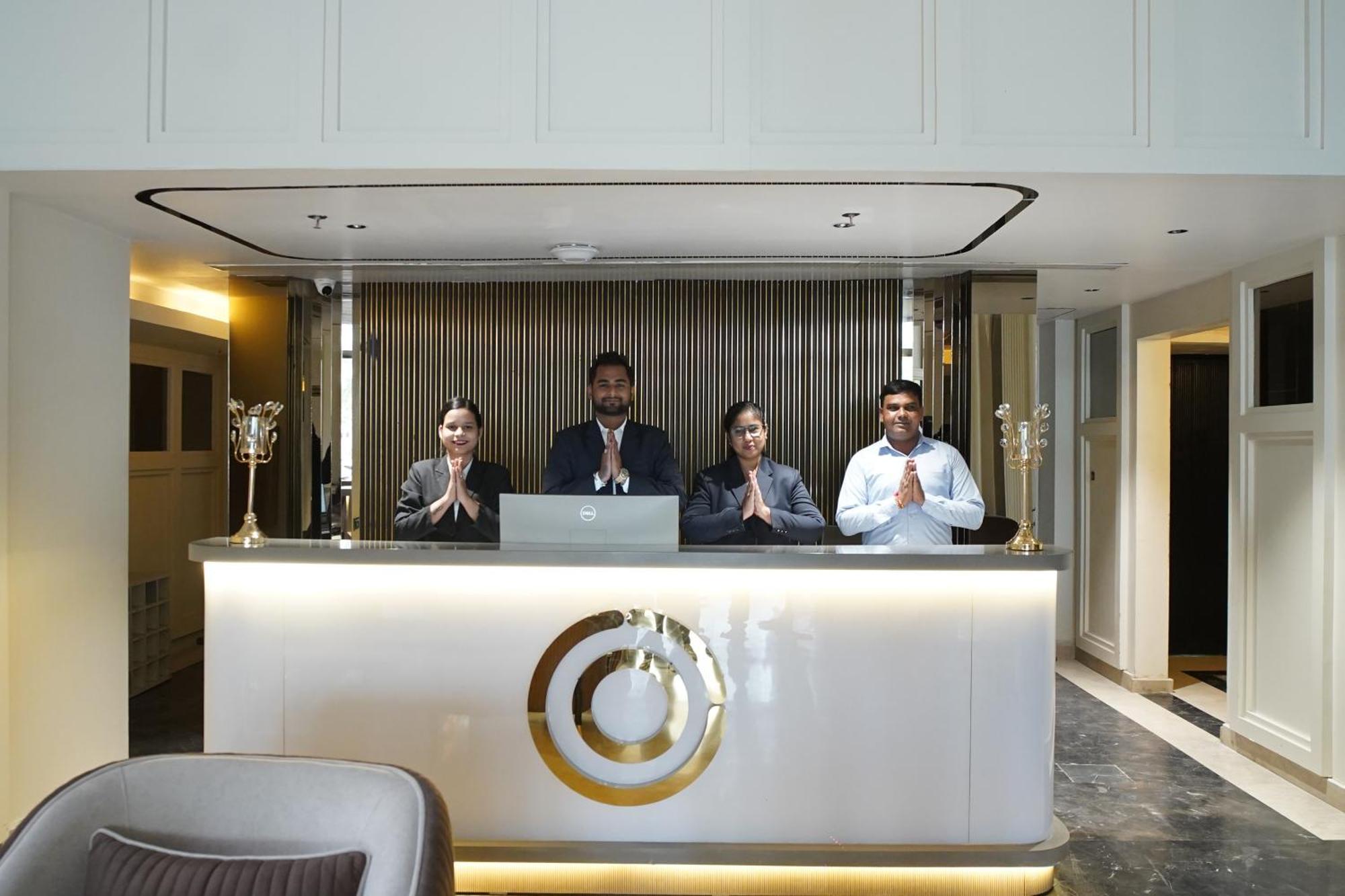 Ornate Lucknow Hotel Luaran gambar