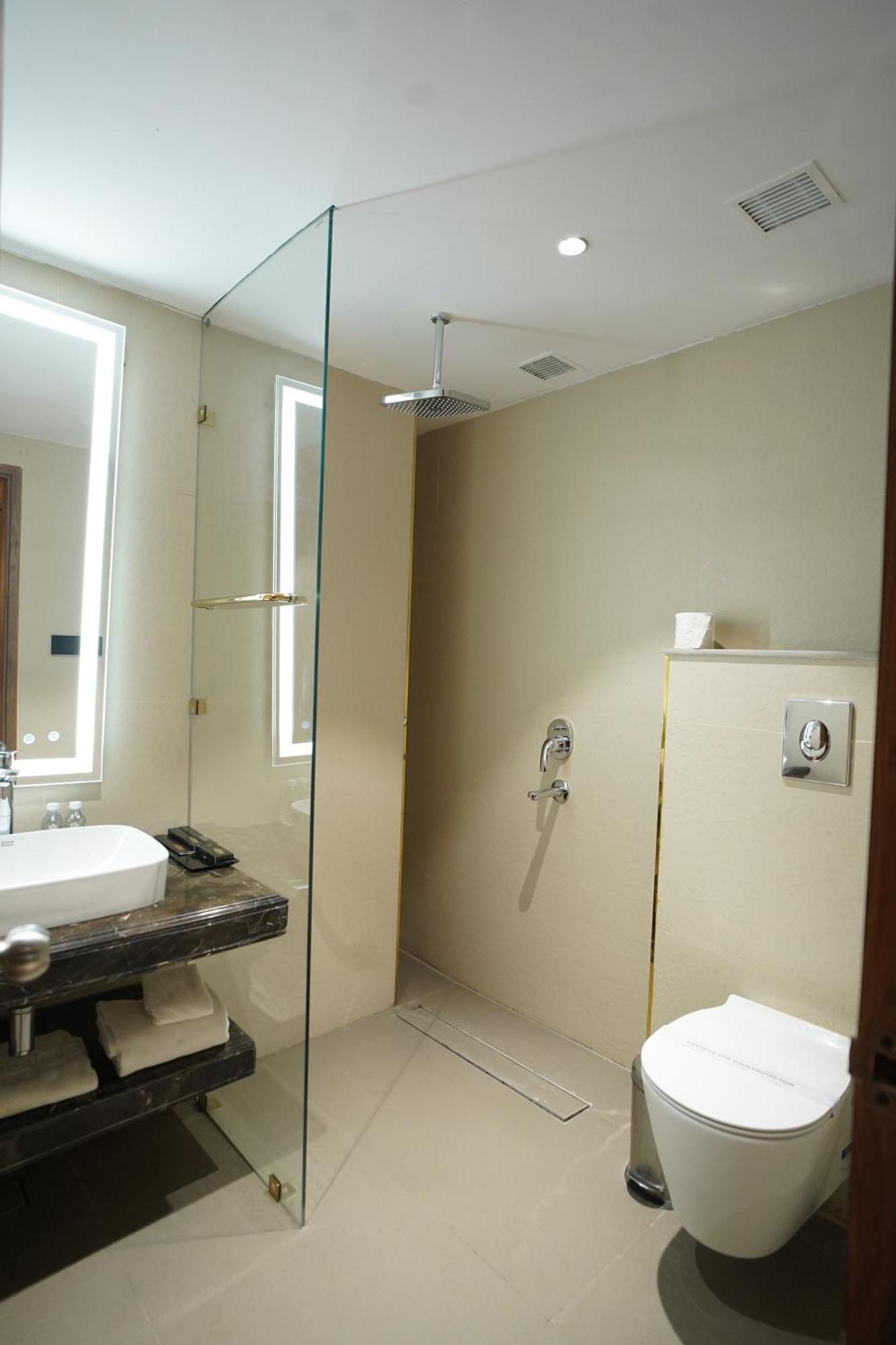 Ornate Lucknow Hotel Luaran gambar